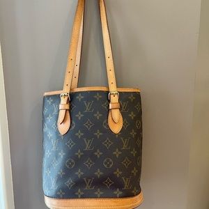 Louis Vuitton petit monogram bucket bag
